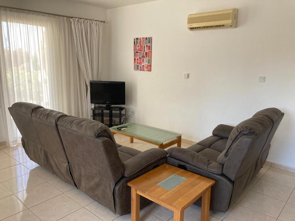 Diana 49 Daire Pafos Dış mekan fotoğraf